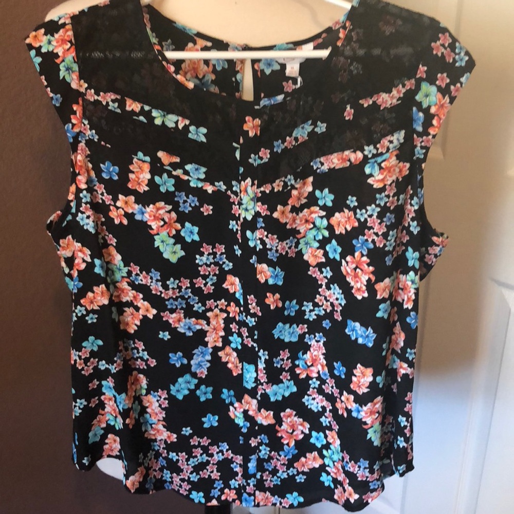 COPY - XL top by Candie’s NWT